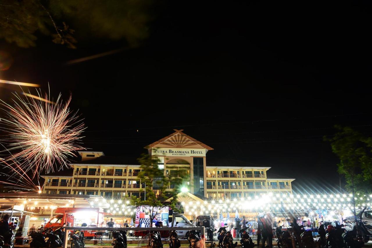 โรงแรมปุตระ บราสมานา กัวลาเปอร์ลิส ภายนอก รูปภาพ